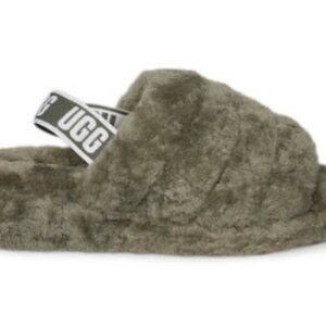 Ugg slippers